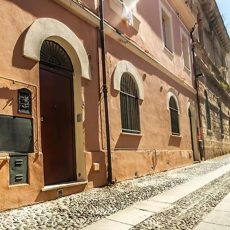 Al Centro Di Sassari